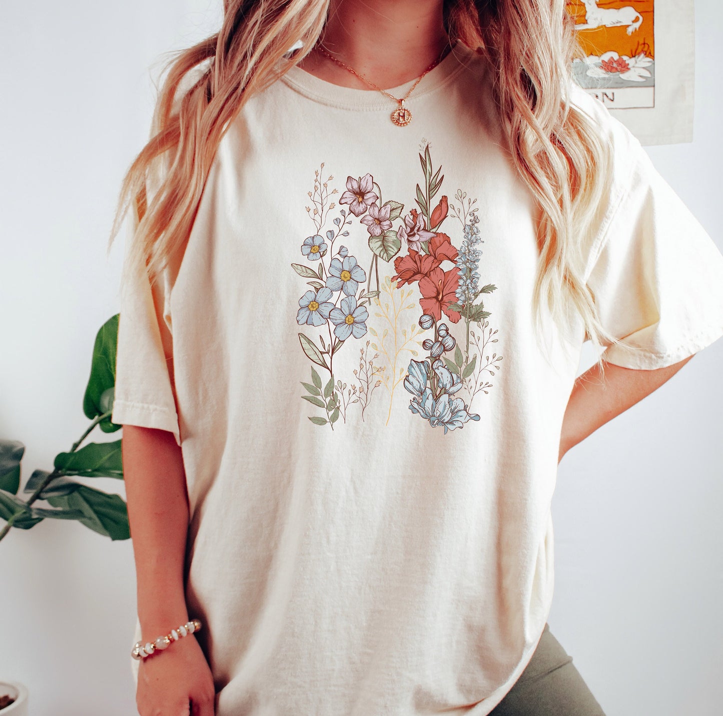Pressed Flowers Tshirt, Flower Shirt, Botanical Shirt, Wildflowers Shirt, Flower Girl Shirt,flower Shirt, Flower Girl Gifts