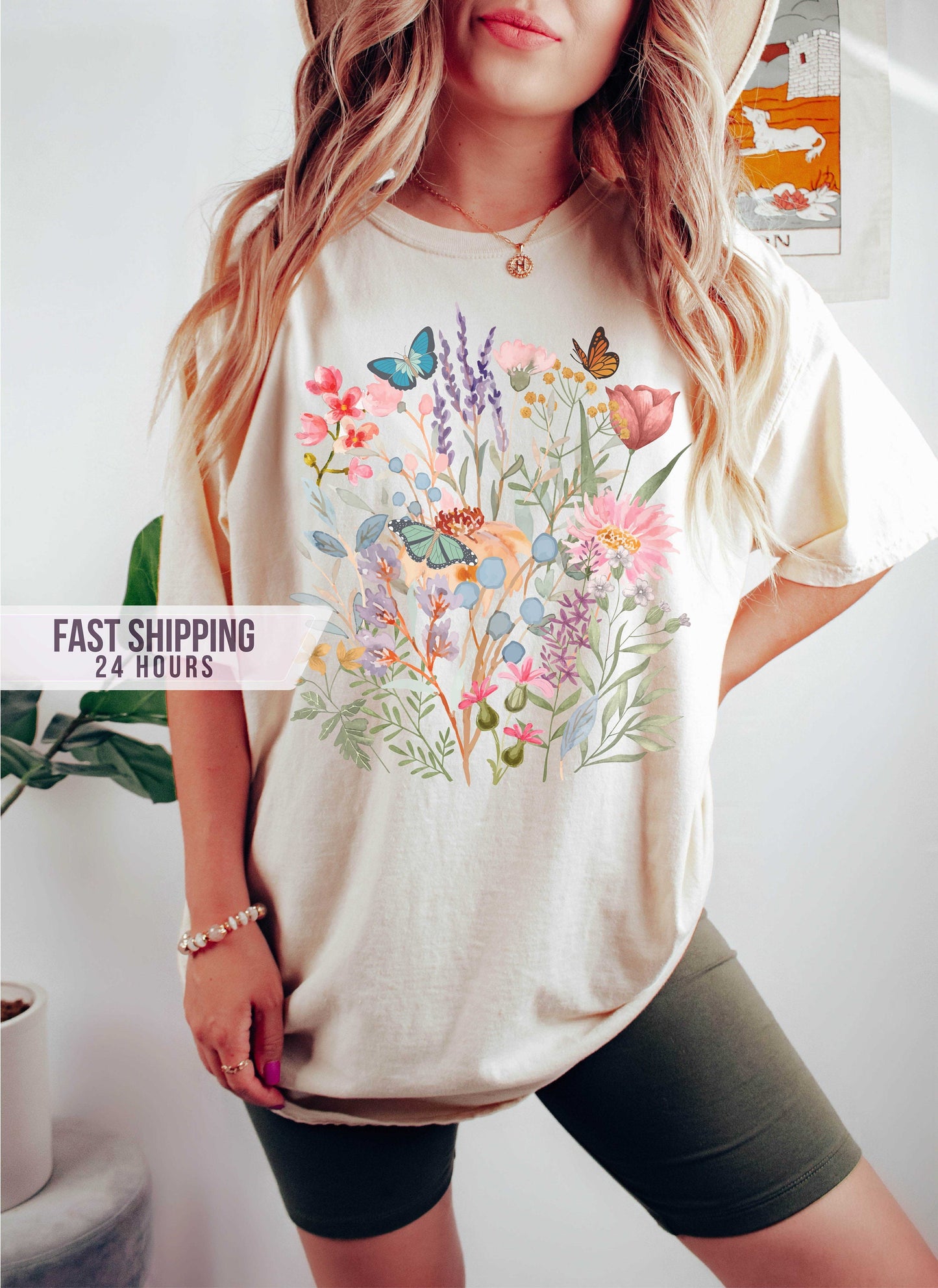 Flower Garden  Tshirt, Botanical Shirt, Nature Lover Shirt, Wildflowers Shirt, Gardener Shirt, Flower Girl Gift, Flower Shirt, Gift for Mom
