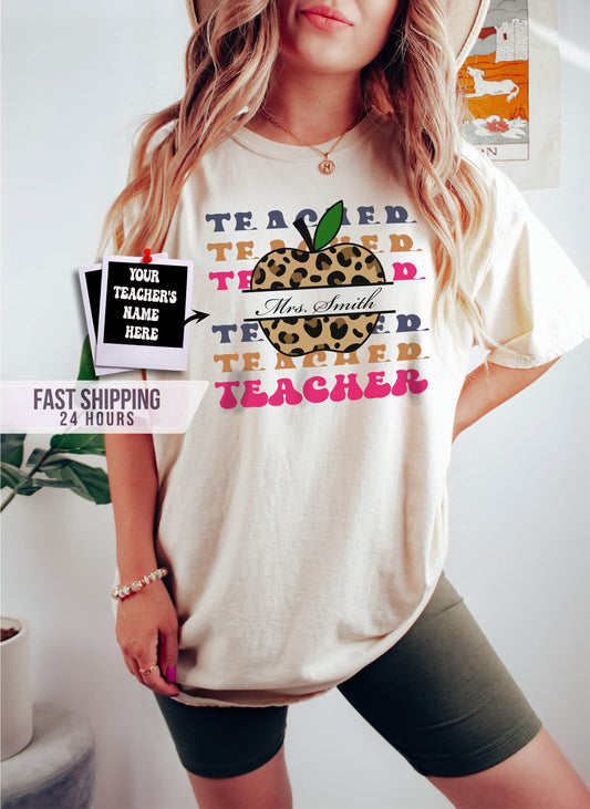 Custom Teacher Tshirt, Personalized gifts, Custom Tshirt, Teacher Gifts, Apple Teacher Shirt, Teacher Shirt, Custom Gift, Apple Shirt