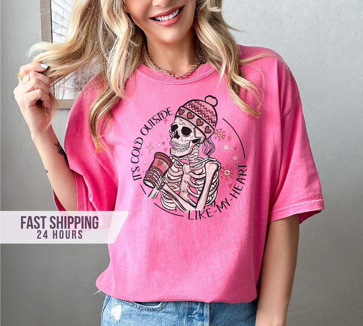 It's Cold Outside Like My Heart Tshirt,Skeleton Shirt,Halloween Shirt, Skull Shirt, Halloween Gifts, Gift for Women,Romantic Halloween Shirt
