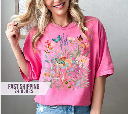 Flower Garden  Tshirt, Botanical Shirt, Nature Lover Shirt, Wildflowers Shirt, Gardener Shirt, Flower Girl Gift, Flower Shirt, Gift for Mom