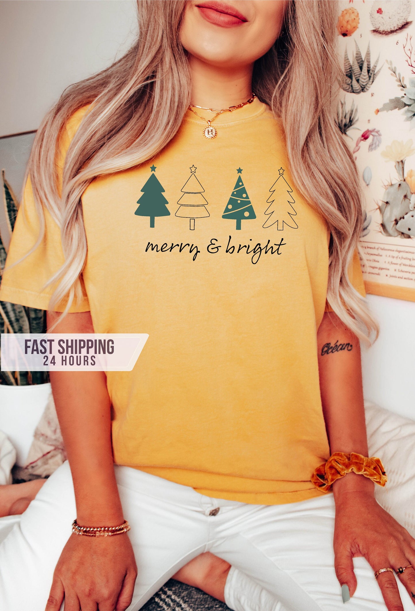 Merry and Bright Tshirt,  Christmas Shirt, Christmas Tree Shirt, Santa Shirt, Christmas Gifts, Santa Shirt, Shirt,Gift for her