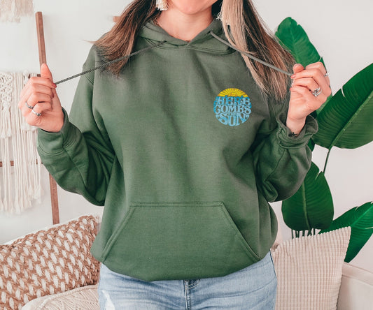 Here Comes The Sun Sweatshirt, Summer Sweatshirt, Sunset Summer Hoodie,Beach Hoodie,Gift for Her,Girlfriend Gift,Summer Gift,Sun Sweatshirt