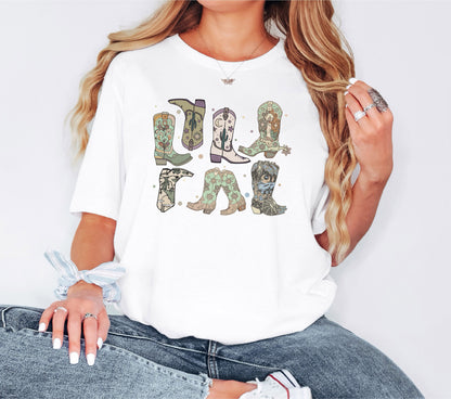 Cowgirl Boots Tshirt, Cowgirl Shirt, Country Concert Tee, Western Shirt, Cute Country Shirts, Cowgirl Shirt, Farm Shirt, Western Boots Shirt