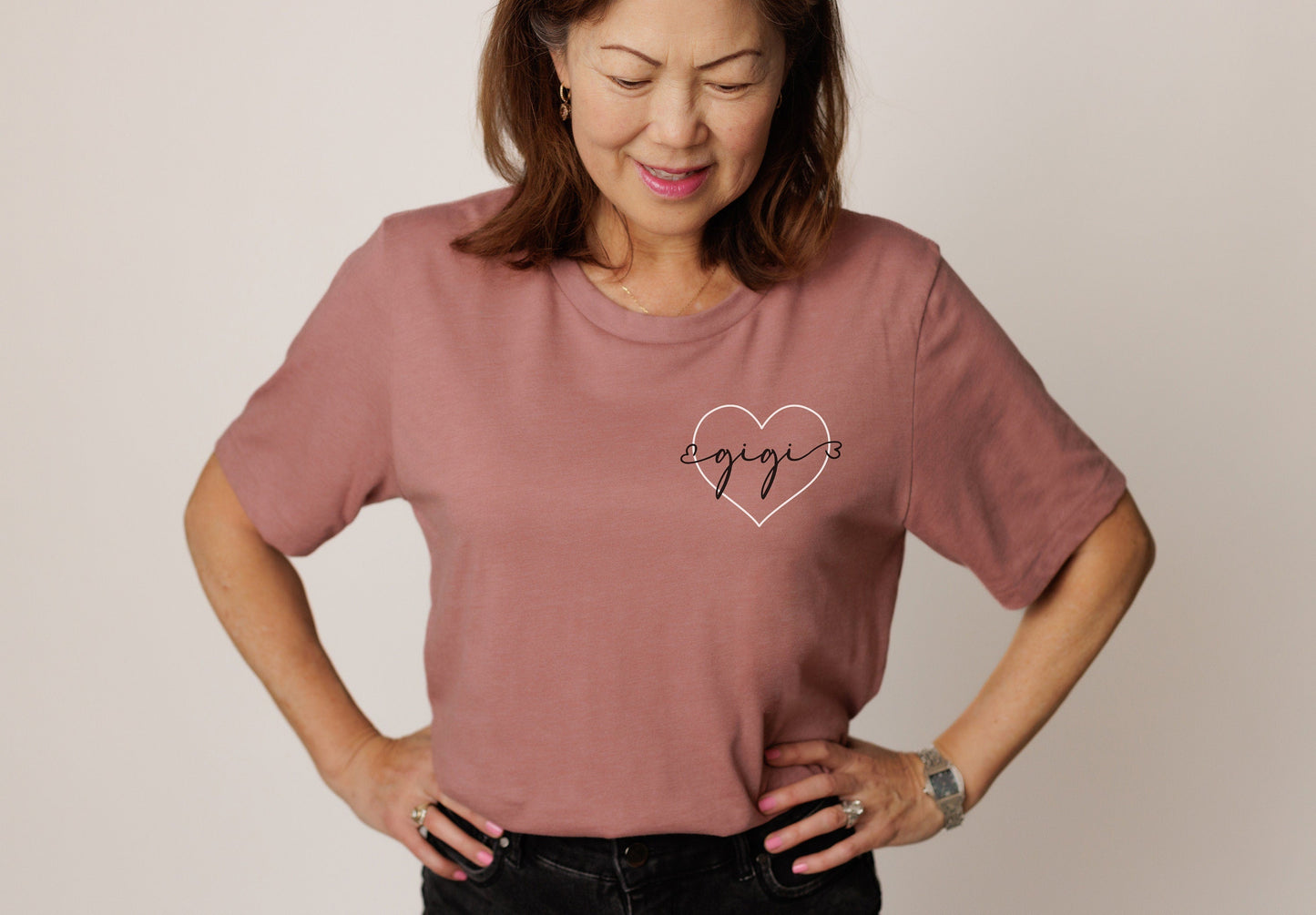 Gigi Heart Tshirt, Grandma Shirt, Mothers Day Gift, Gigi Shirt, Grandma Gift, Grandma Shirt, Gift from Grandchild, Gift for Her