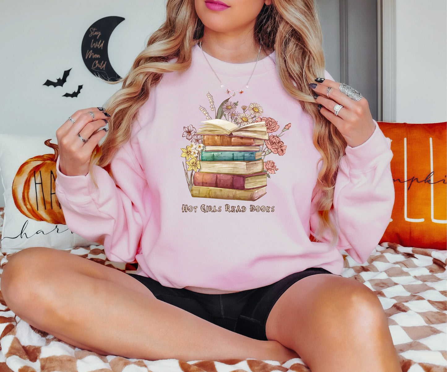 Hot Girls Read Books Sweatshirt, Reading Sweatshirt, Girlfriend Gift, Love Reading, Bookish Sweatshirt, Book Lover Gift, Book Hoodie