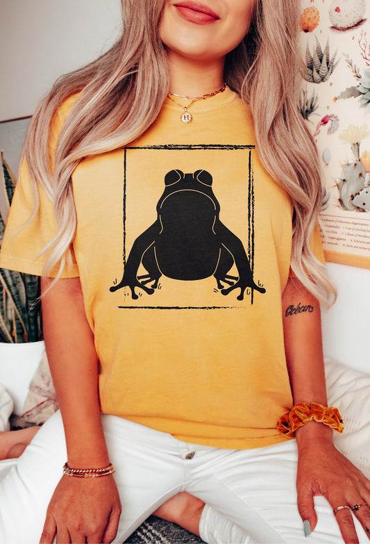 Grumpy Frog Tshirt, Frog Shirt, Christmas Frog Shirt, Frog Lover Gift, Japanese Frog Shirt, Frog Lover Tee,  Art Shirt