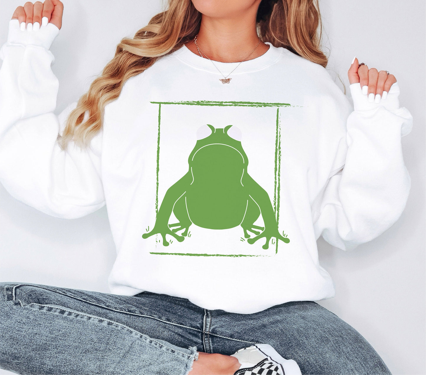 Grumpy Frog Sweatshirt, Japanese Frog Hoodie, Frog Lover Hoodie, Art Sweatshirt,Frog Sweatshirt,Christmas Frog Hoodie,Frog Lover Gift