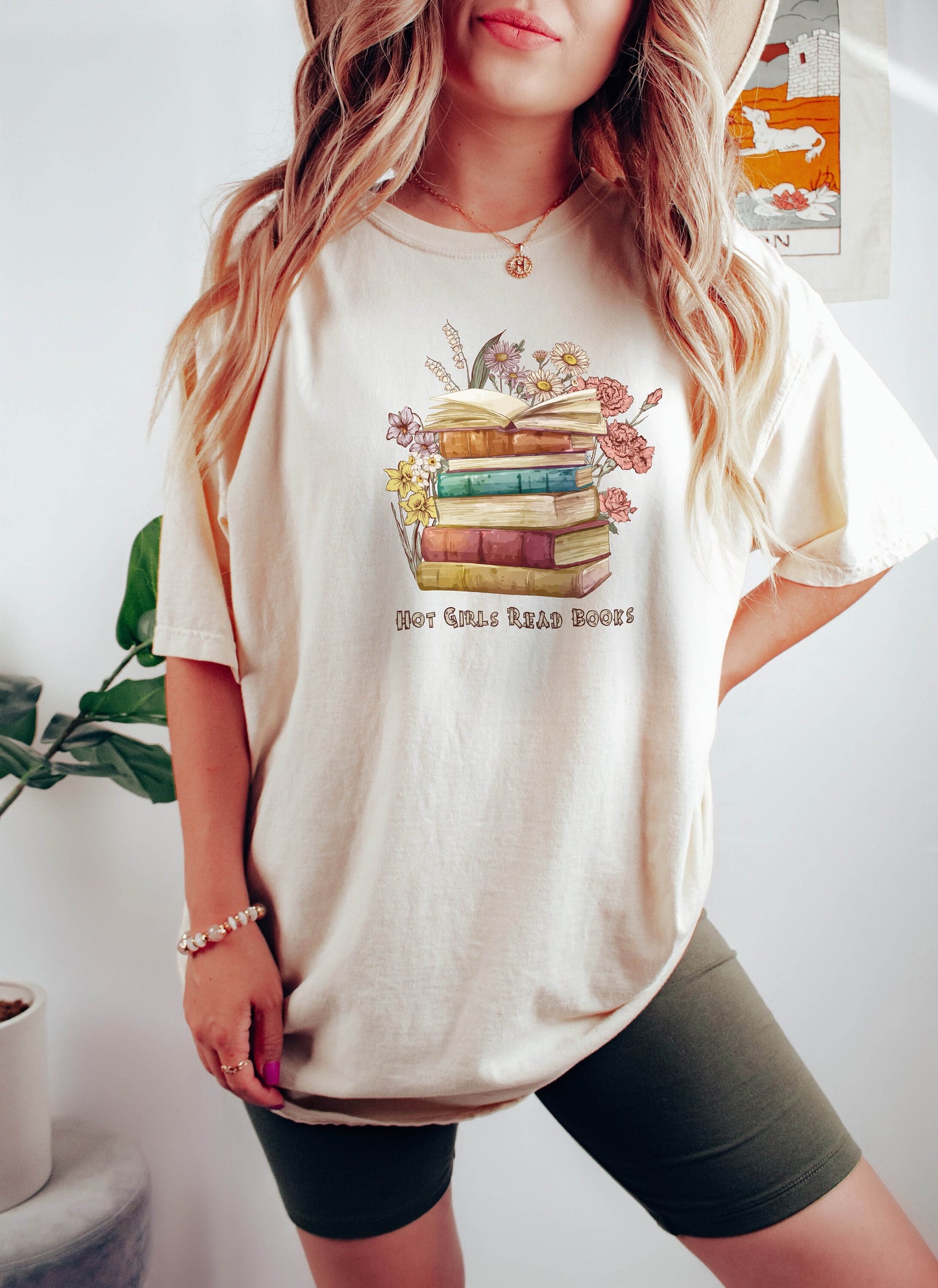 Hot Girls Read Books Tshirt, Reading Shirt, Girlfriend Gift, Love Reading, Book Lover Shirt, Bookish Shirt, Book Lover Gift, Book Hoodie