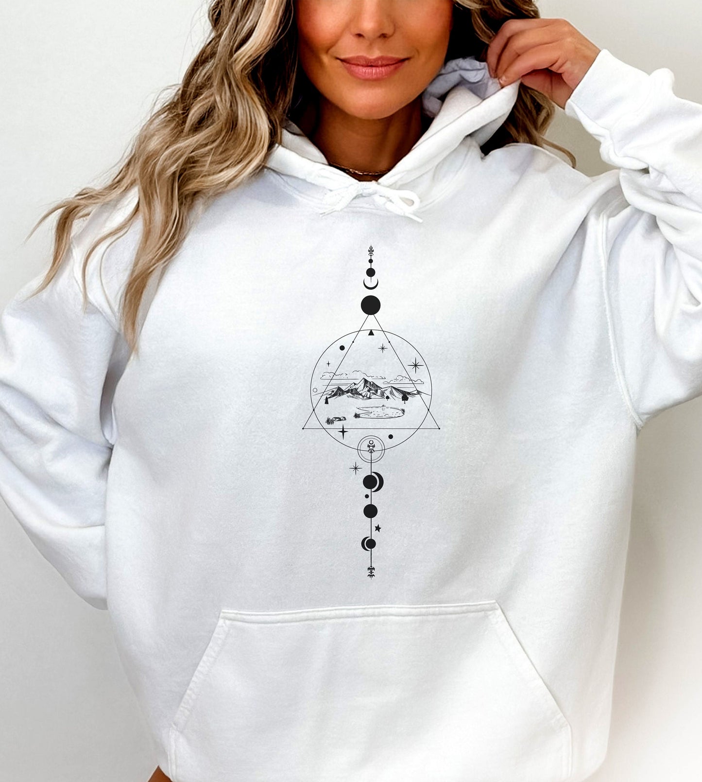 Mystic Sweatsshirt, Astronomy Sweats, Astrology Lover Hoodie, Celestial Sweatshirt,Moon Phase Sweatshirt, Boho Hoodie,Mystic Moon Sweatshirt