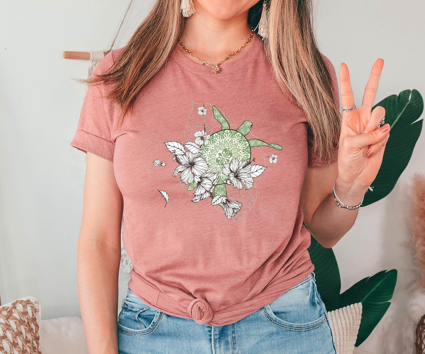 Turtle With Flowers Shirt, Birthday Gift, Gift for Her, Mother's Day, Animal Lover T-Shirt, Christmas Gift, Floral Flowers Design