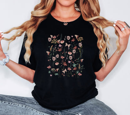 Vintage Pressed Flower Bouquet Shirt, Birthday Gift, Mother's Day Gift, Gift for Her, Valentine's Day Gift, Plant Lover, Farmer T-Shirts
