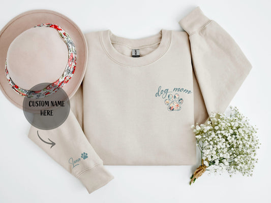 Dog Mom Sweatshirt, Custom Dog Mom Sweatshirt, Mothers Day Sweatshirt, Dog Mom Gift, Dog Lover Gift, Dog Name Sweatshirt, Gift For Mom